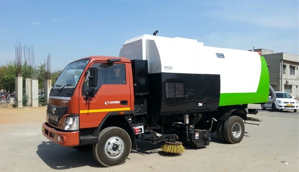 Road Sweeper Vehicles | Synergy Rigs Zimbabwe